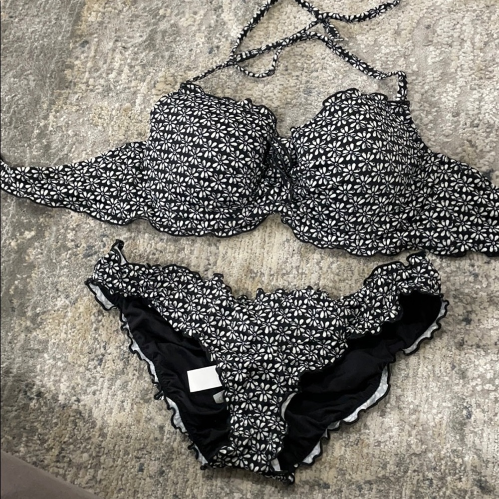 Bikini top and bottom